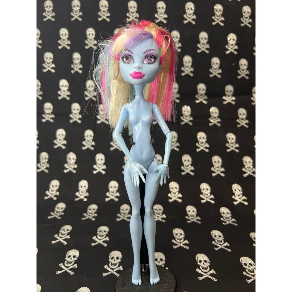 Monster High Abbey Bominable Classroom Doll Nude